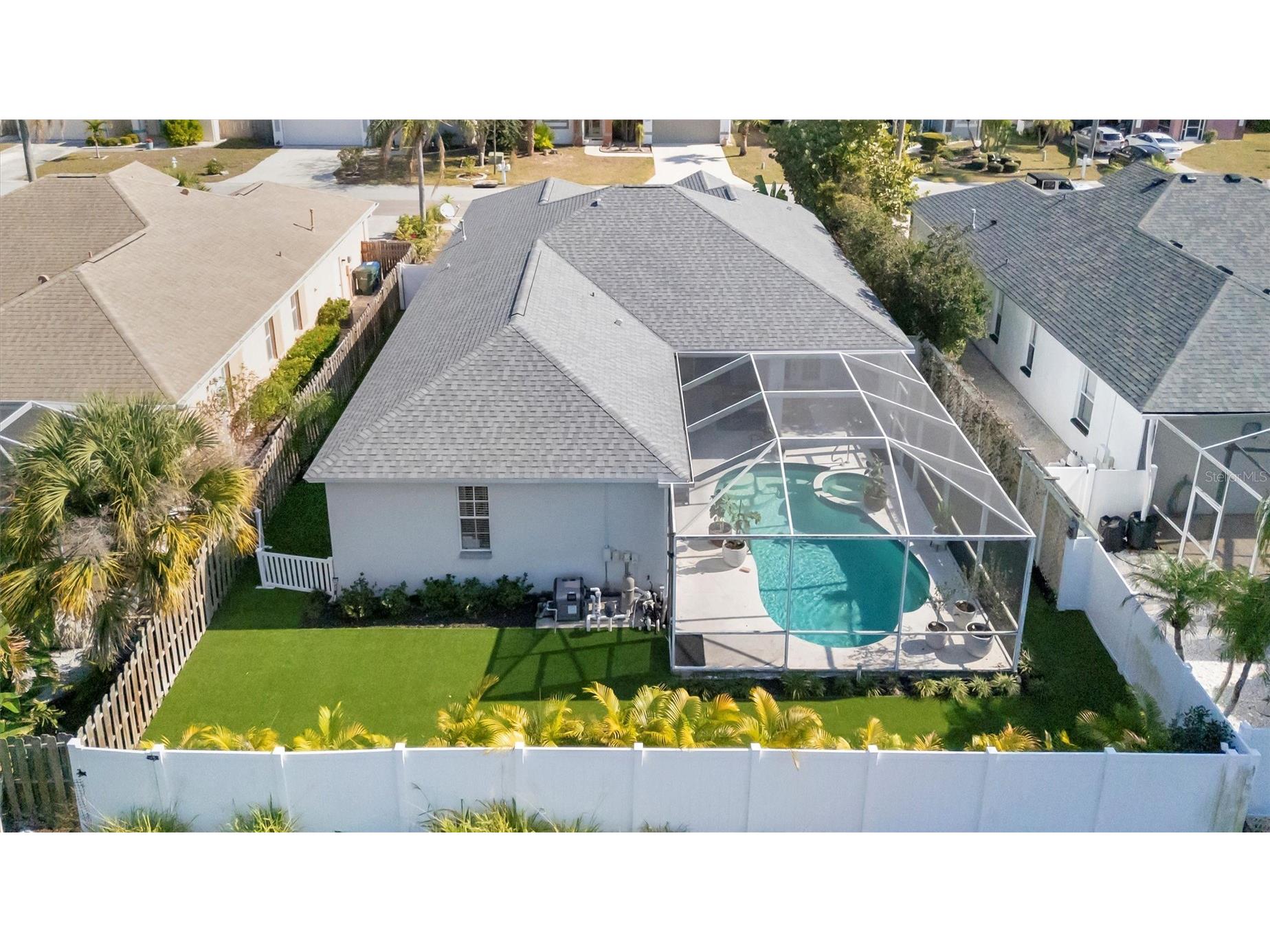 5390 Matthew Court Sarasota FL 34231 A4677352 image6