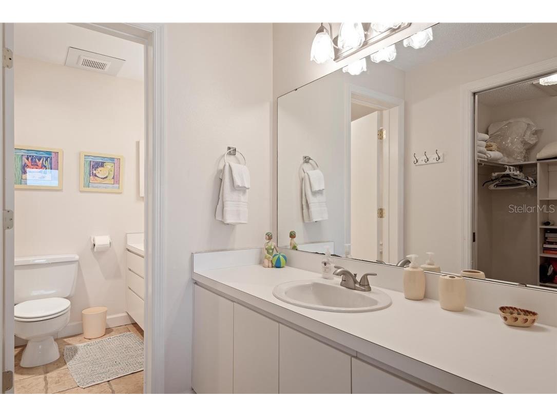 5393 Gulf Of Mexico Drive #208 Longboat Key FL 34228 - GULF OF MEXICO A4451608 image16