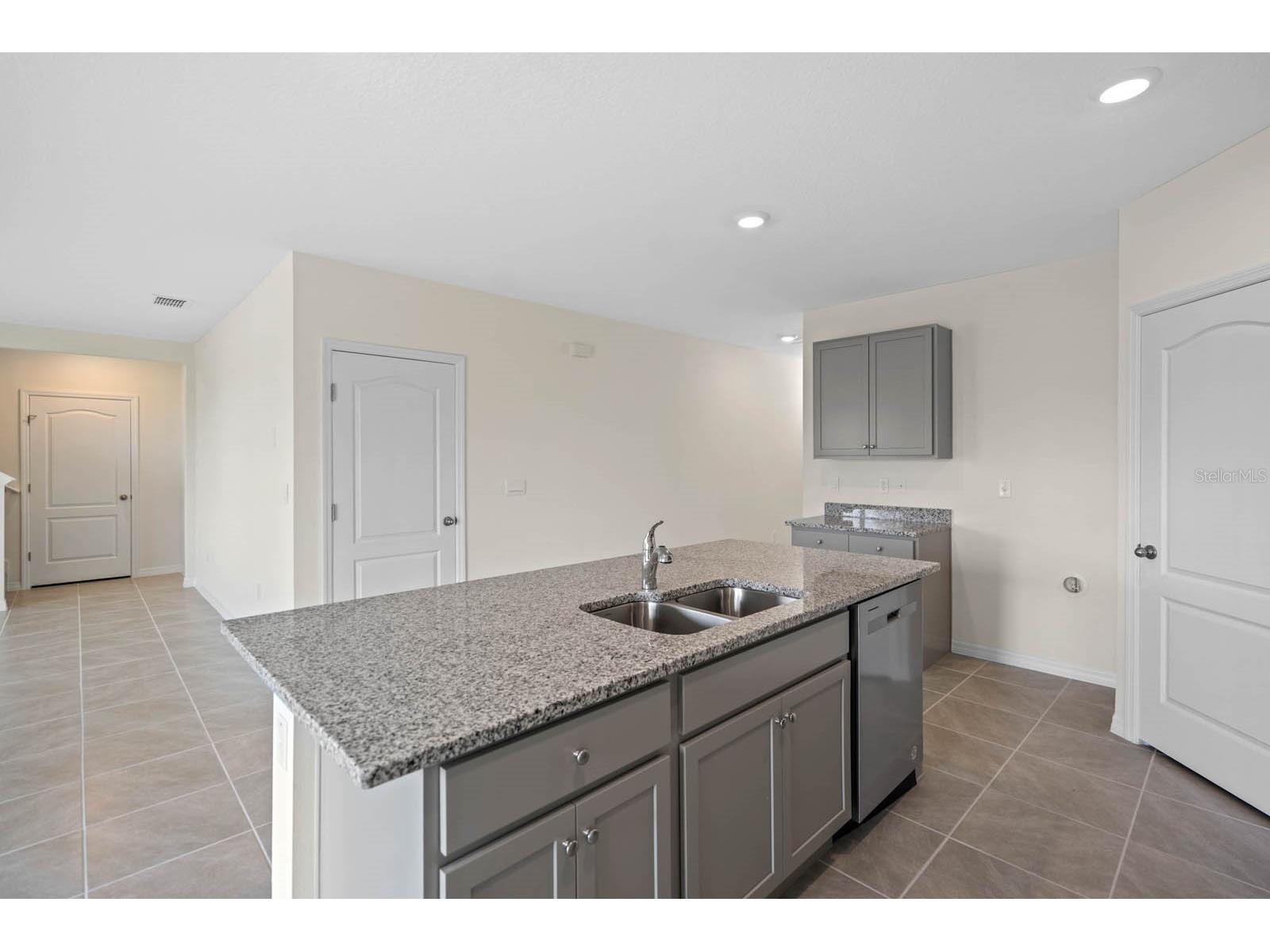 5395 Cloudberry Avenue Lakeland FL 33811 O6376550 image4
