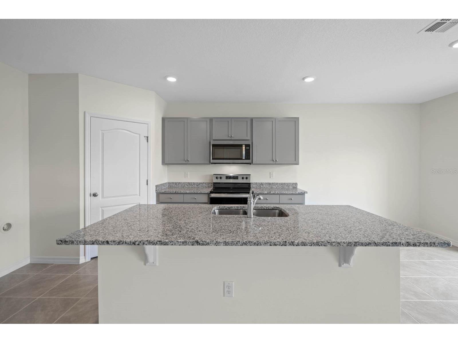 5395 Cloudberry Avenue Lakeland FL 33811 O6376550 image5