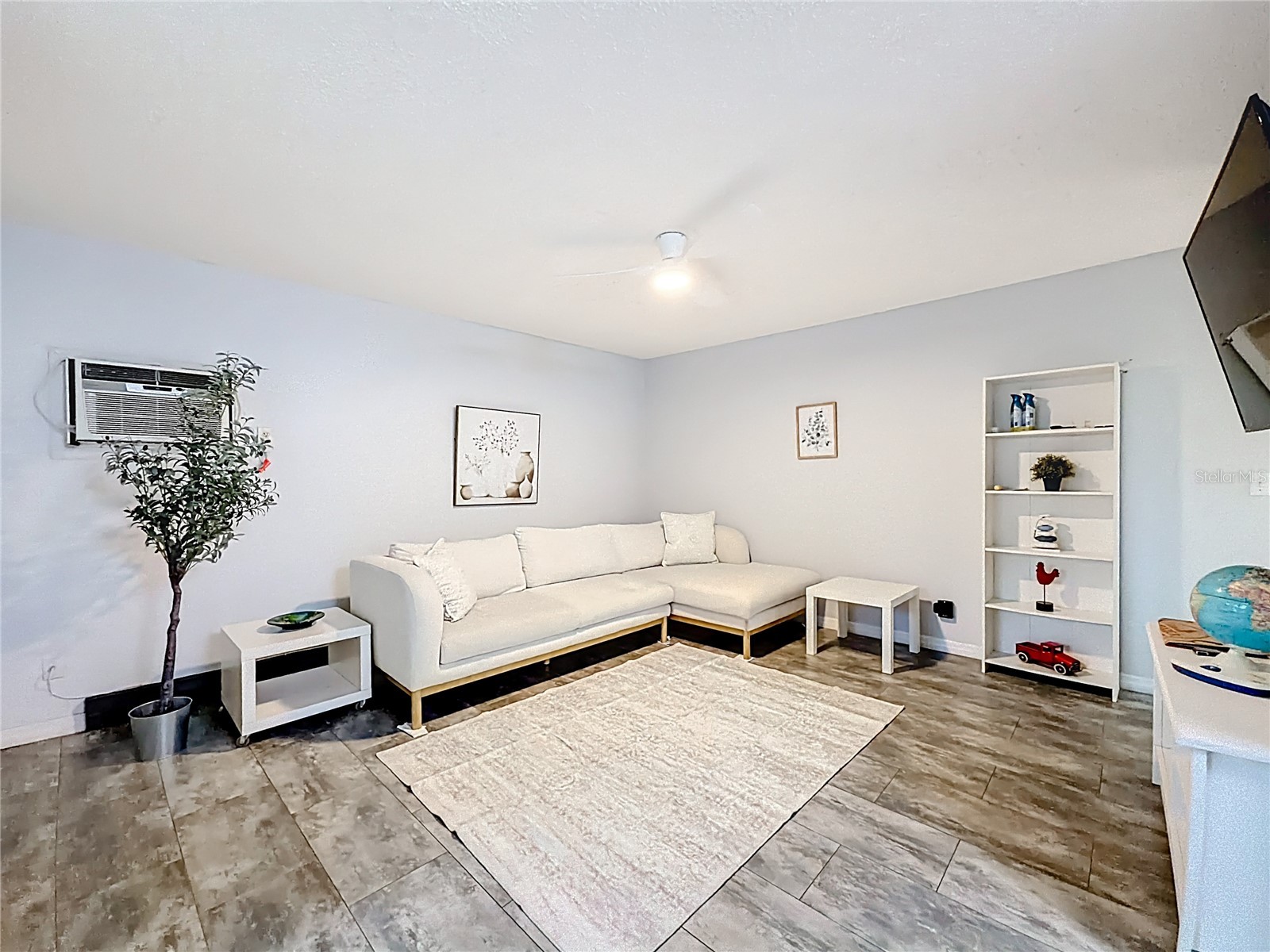 5396 4th Street N #105 Saint Petersburg FL 33703 TB8477583 image5