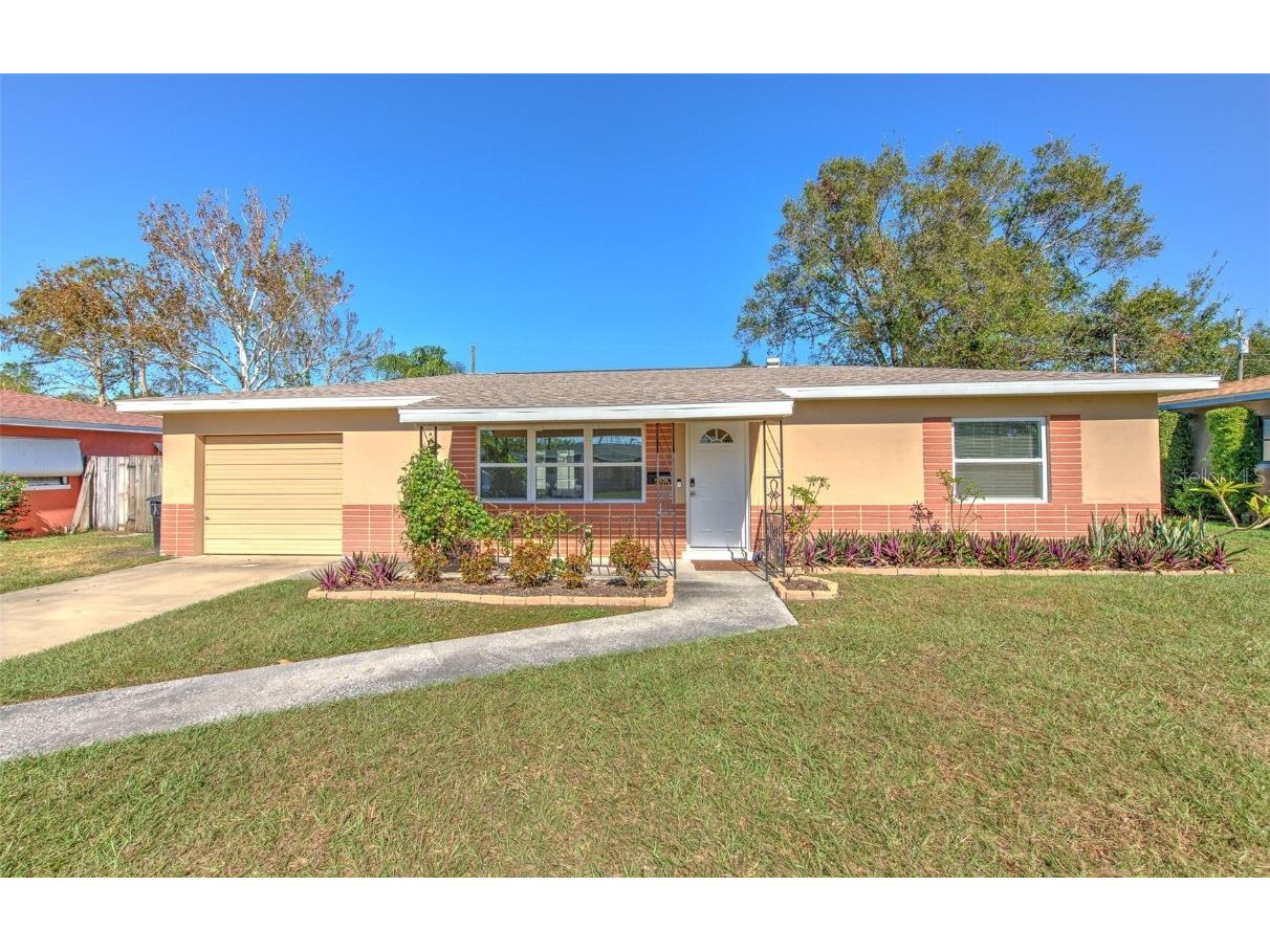 5397 26th Avenue N Saint Petersburg FL 33710 TB8324446 image1