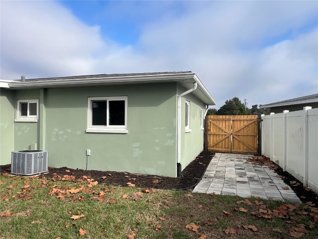 5398 27th Avenue N Saint Petersburg FL 33710 TB8455474 image15