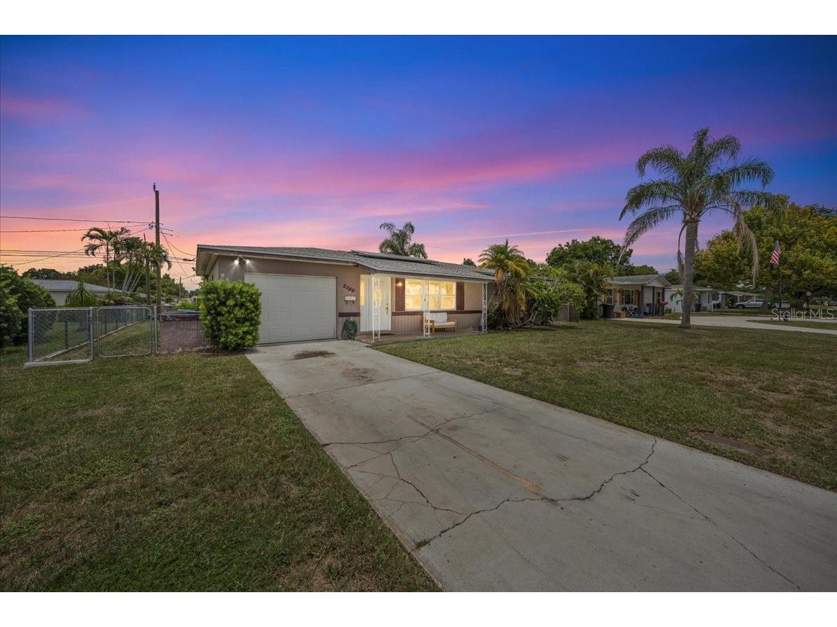 5399 24th Terrace N Saint Petersburg FL 33710 TB8529252 image2
