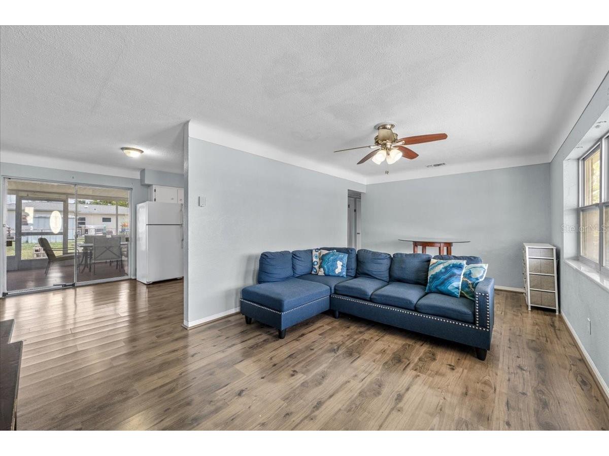 5399 24th Terrace N Saint Petersburg FL 33710 TB8529252 image3