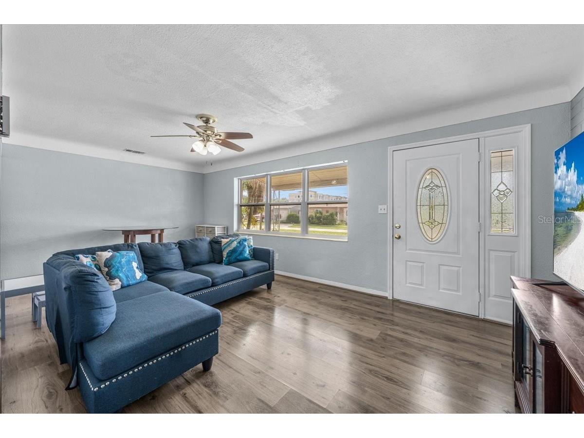 5399 24th Terrace N Saint Petersburg FL 33710 TB8529252 image4