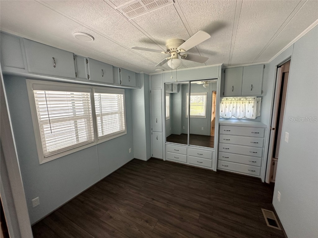 54 Crown Point Drive Nokomis FL 34275 TB8453103 image17