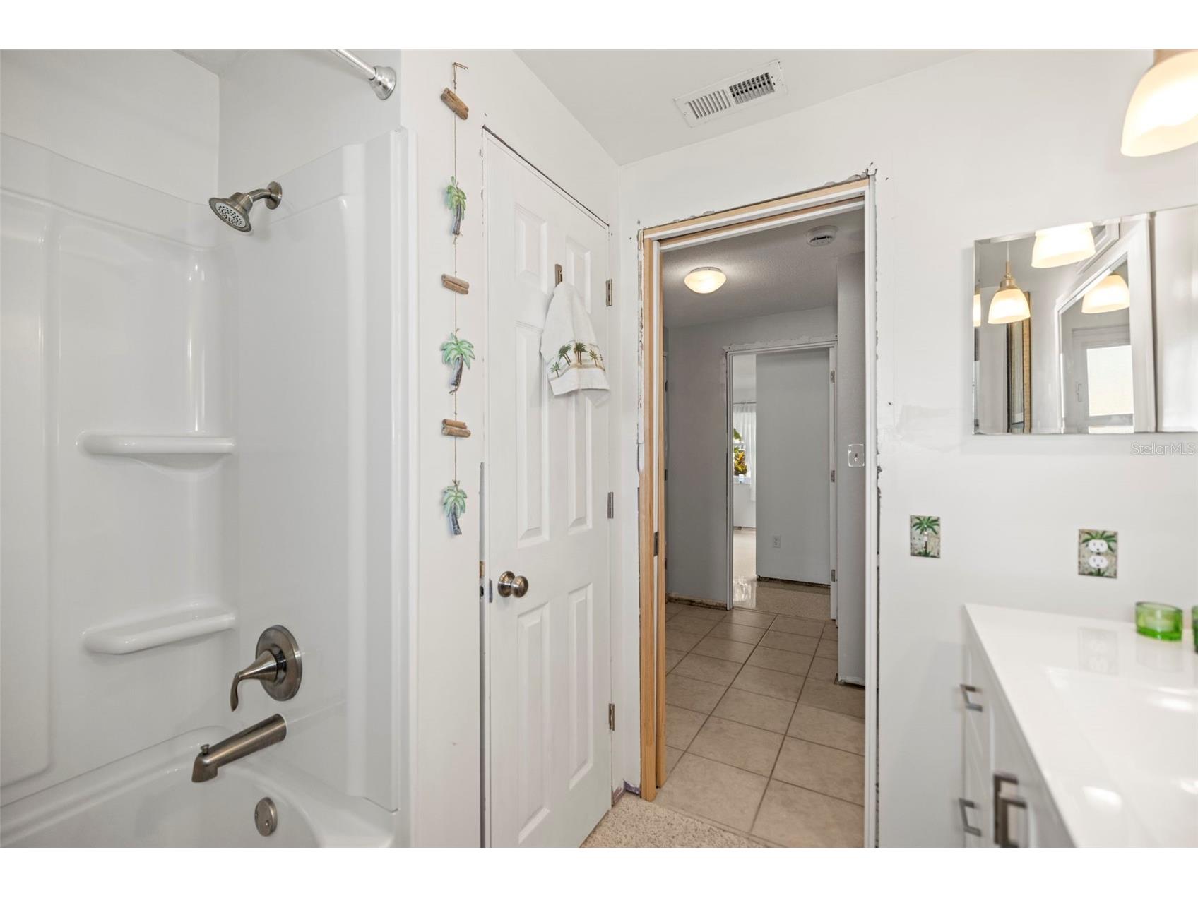 54 Nicholas Drive Dunedin FL 34698 TB8460044 image22