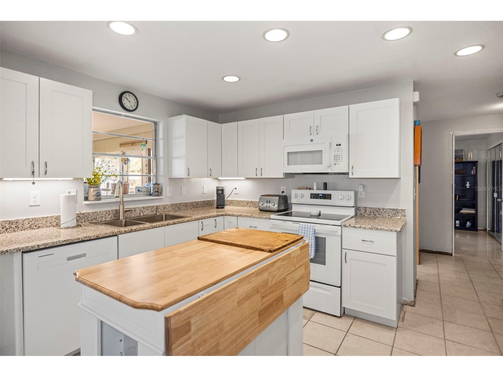 54 Nicholas Drive Dunedin FL 34698 TB8460044 image6