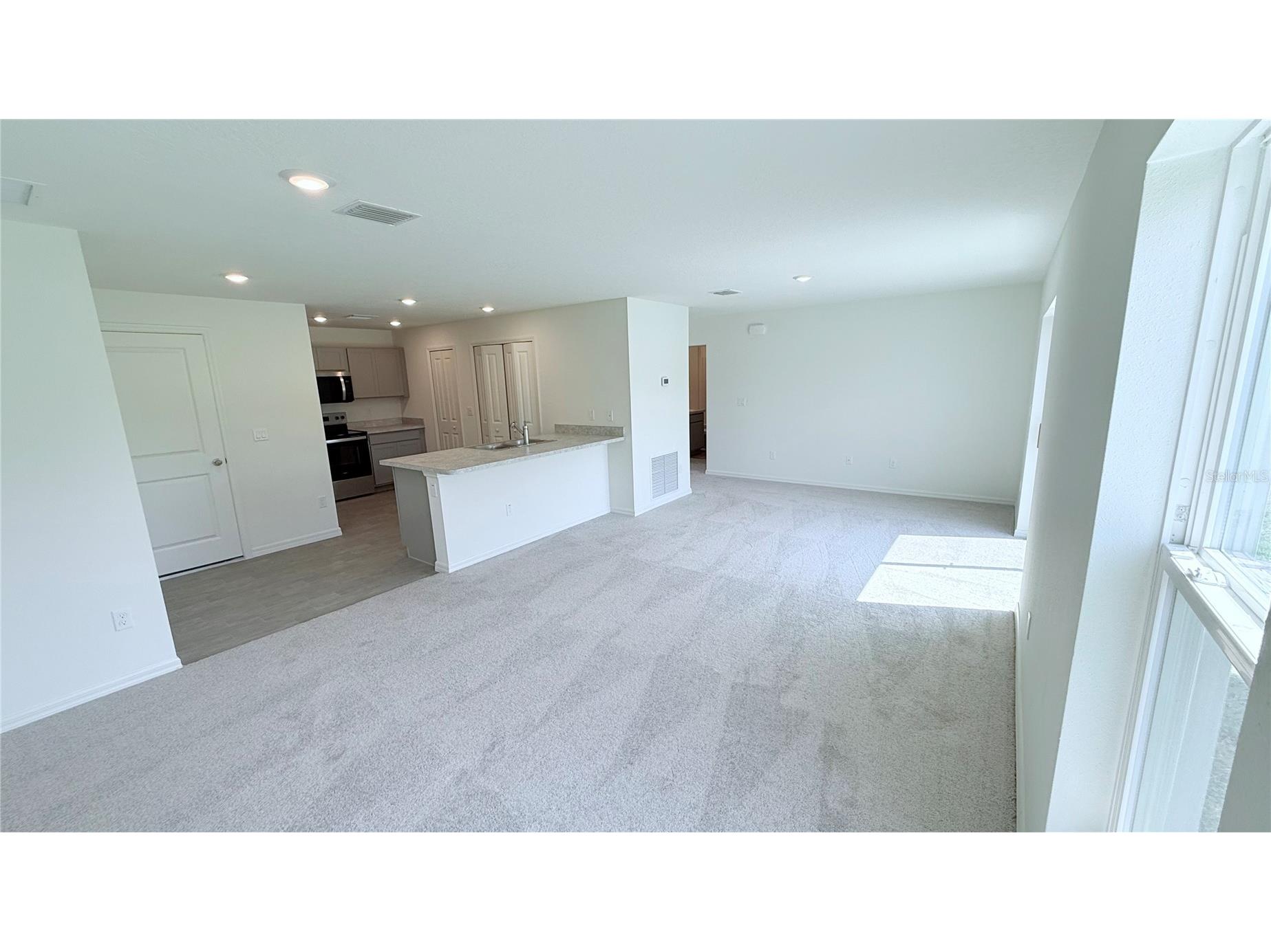 54 Princeton Lane Palm Coast FL 32164 C7524124 image3