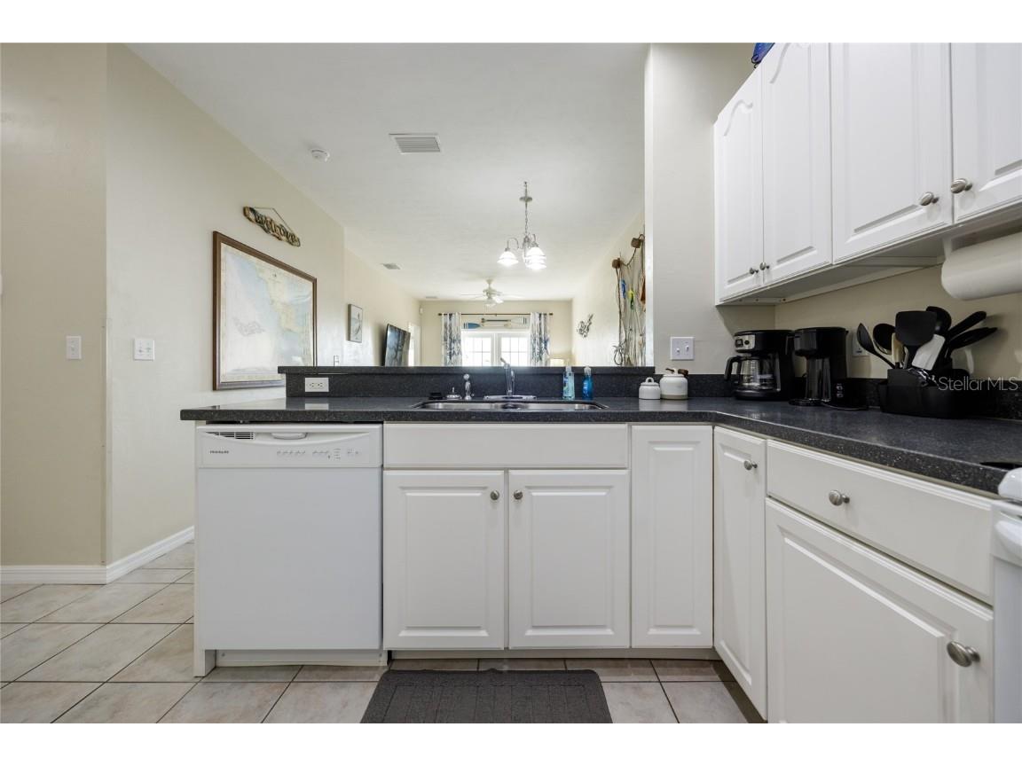 54 SE Se 910 Avenue #210 Suwannee FL 32692 G5104575 image11