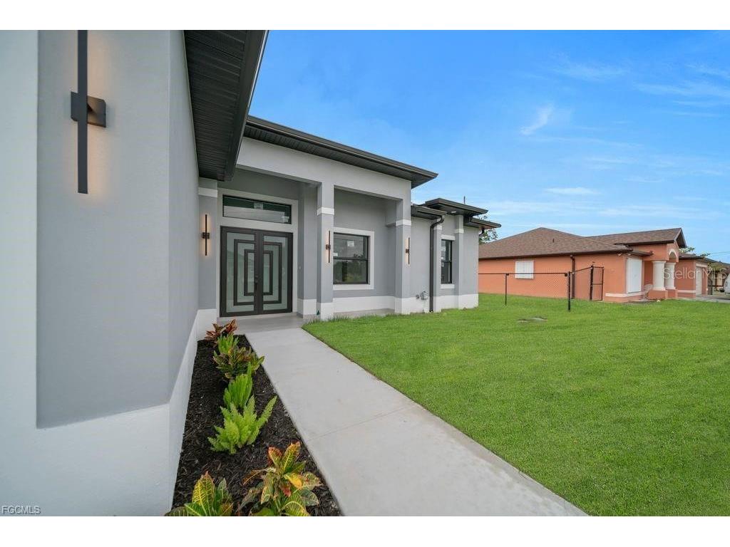54 Tena Avenue S Lehigh Acres FL 33976 A4674294 image6