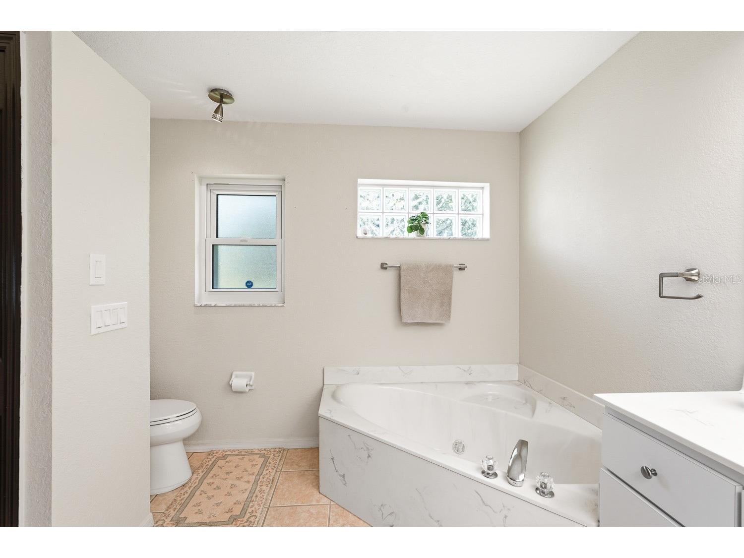 54 Triangle Street Port Charlotte FL 33954 A4694001 image39