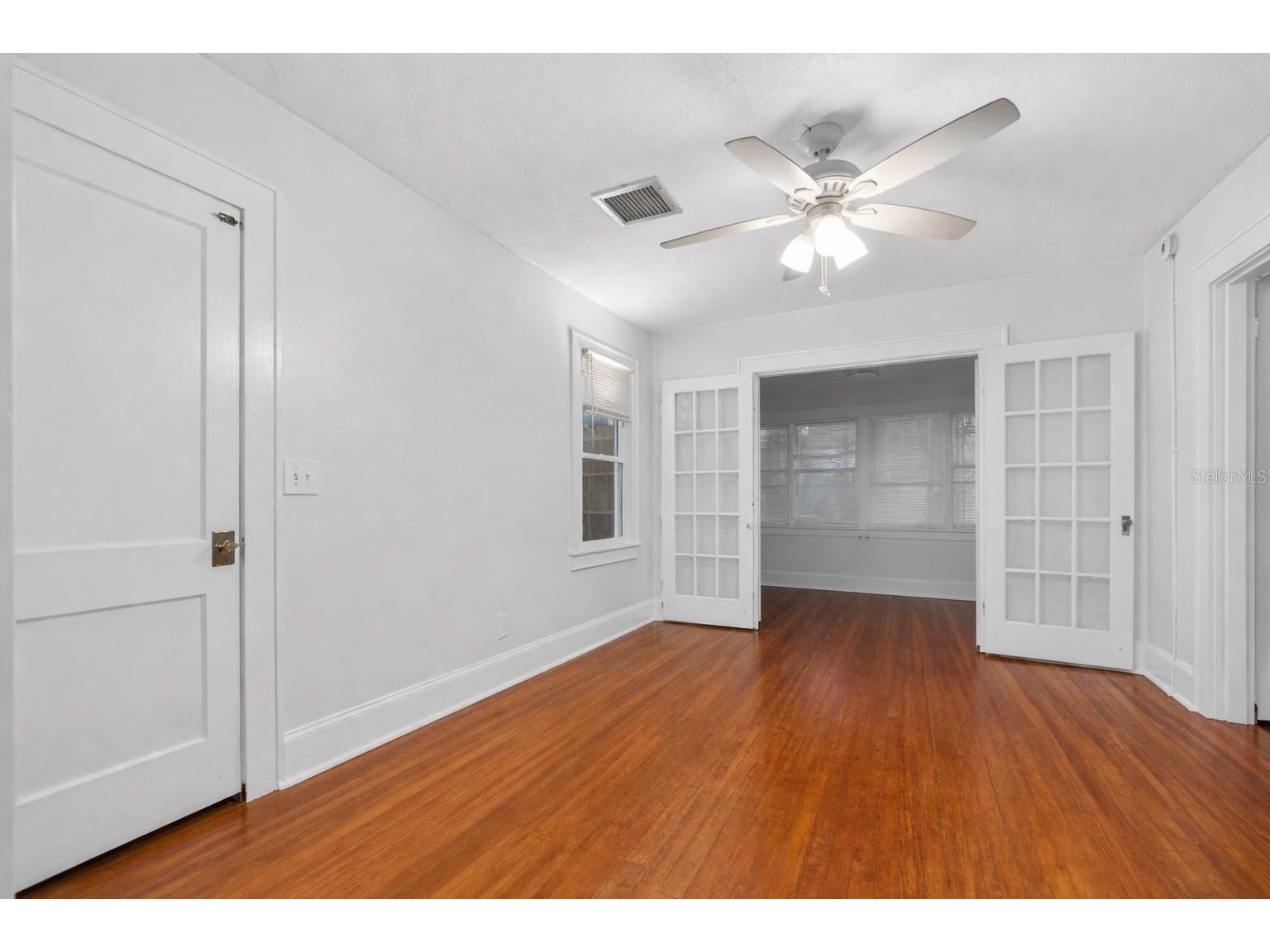540 1/2 7th Avenue N Saint Petersburg FL 33701 A4688246 image12