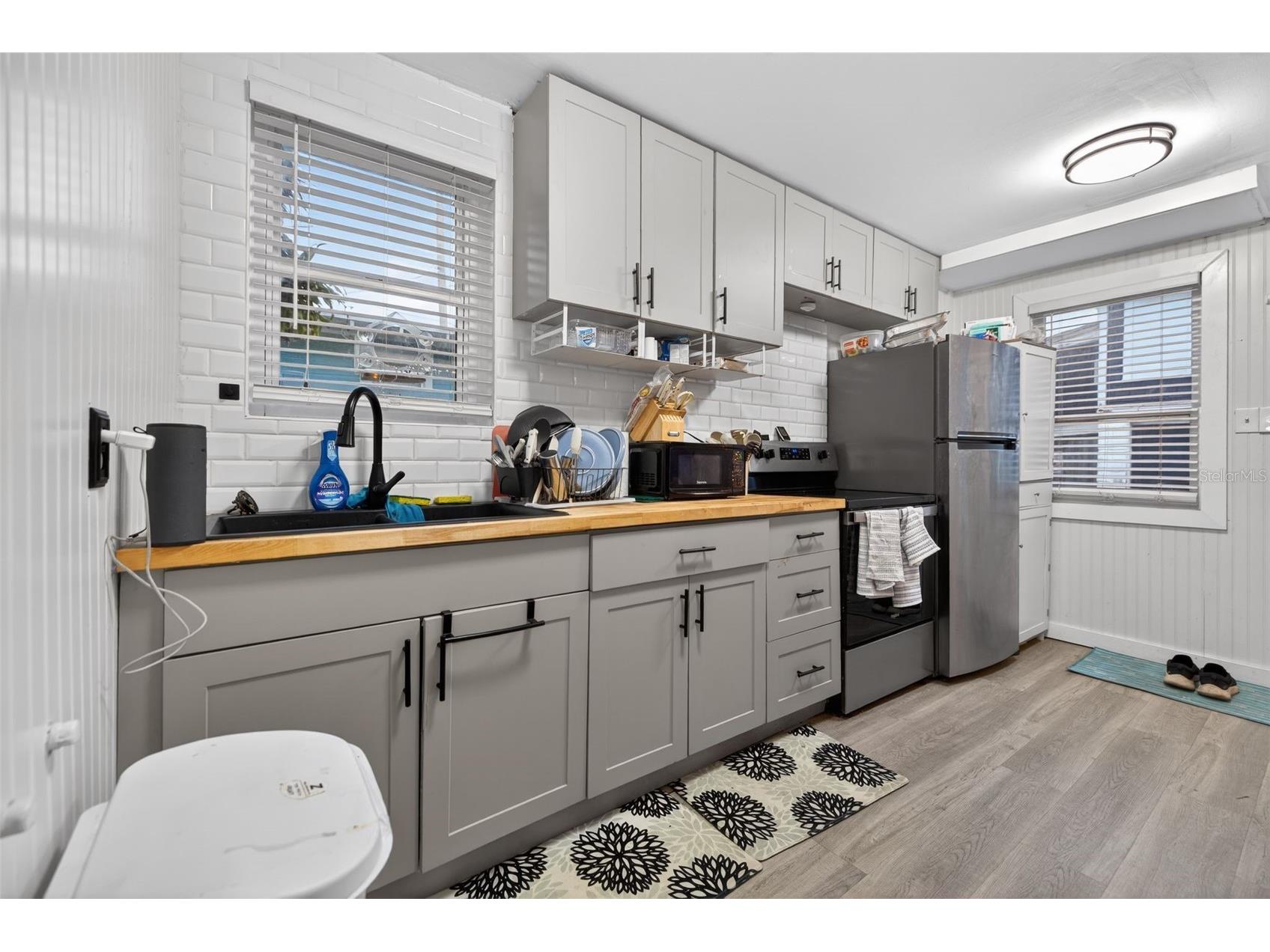 540 1/2 7th Avenue N Saint Petersburg FL 33701 A4688246 image5