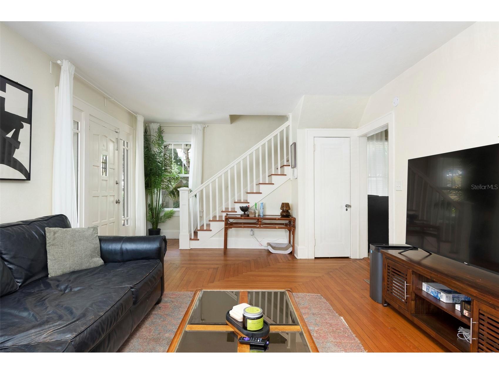 540 11th Avenue N Saint Petersburg FL 33701 A4696808 image3