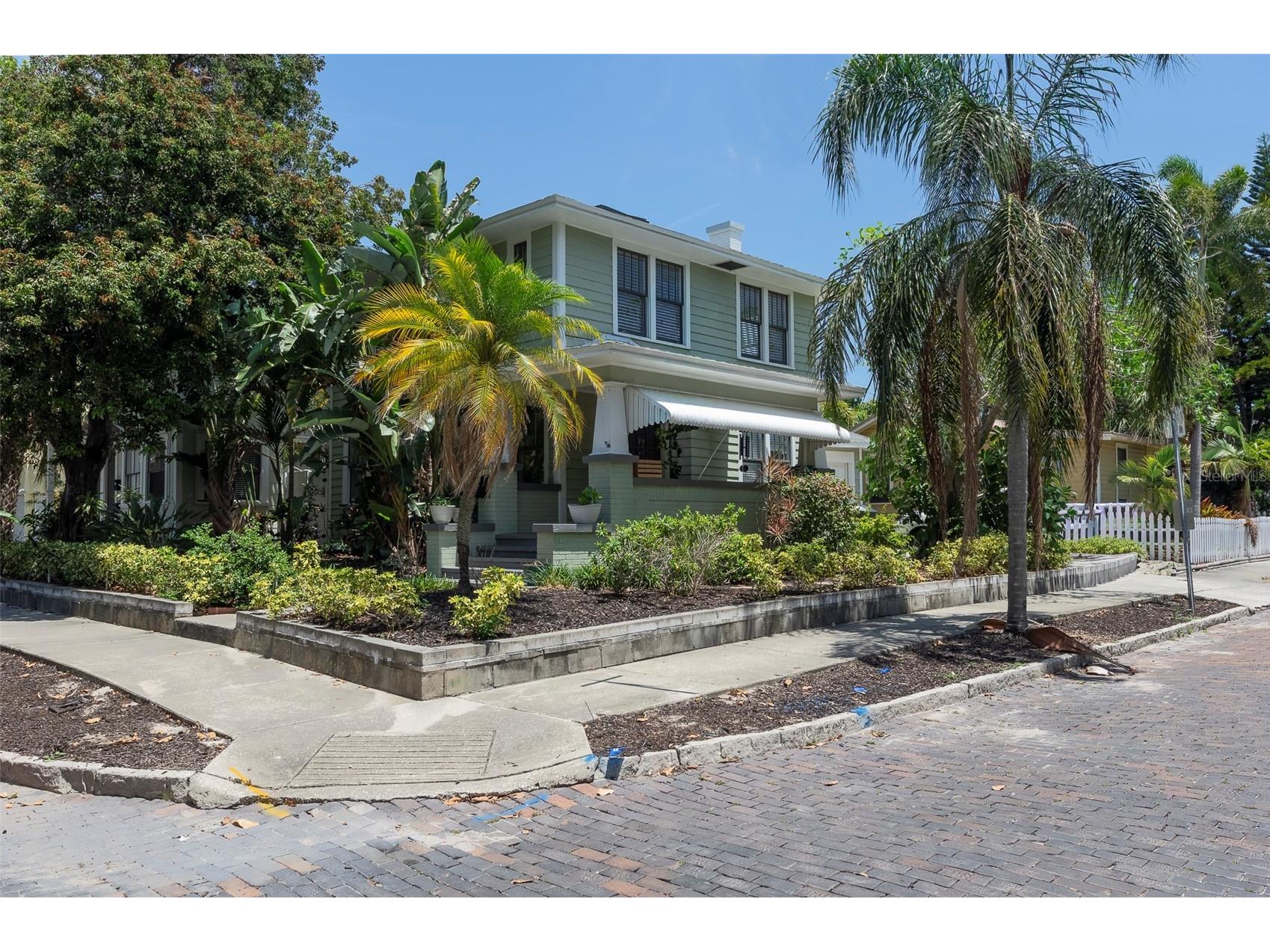 540 11th Avenue N Saint Petersburg FL 33701 A4696808 image34