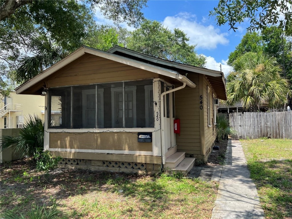540 14th Street N Saint Petersburg FL 33705 TB8429450 image5