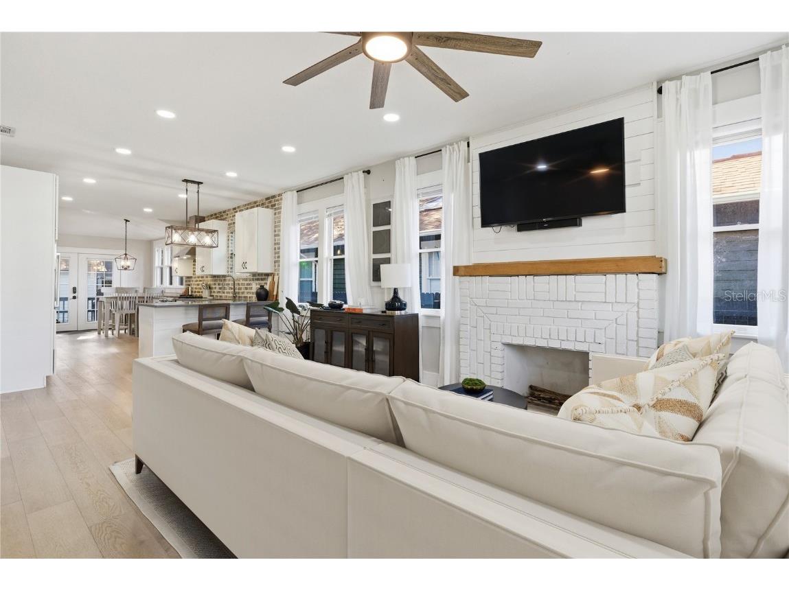 540 9th Avenue N Saint Petersburg FL 33701 TB8444652 image10