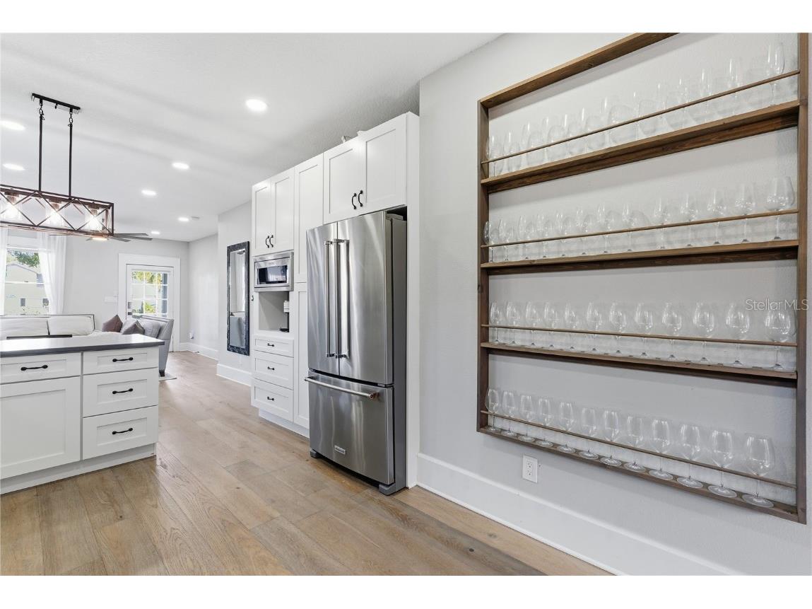 540 9th Avenue N Saint Petersburg FL 33701 TB8444652 image18