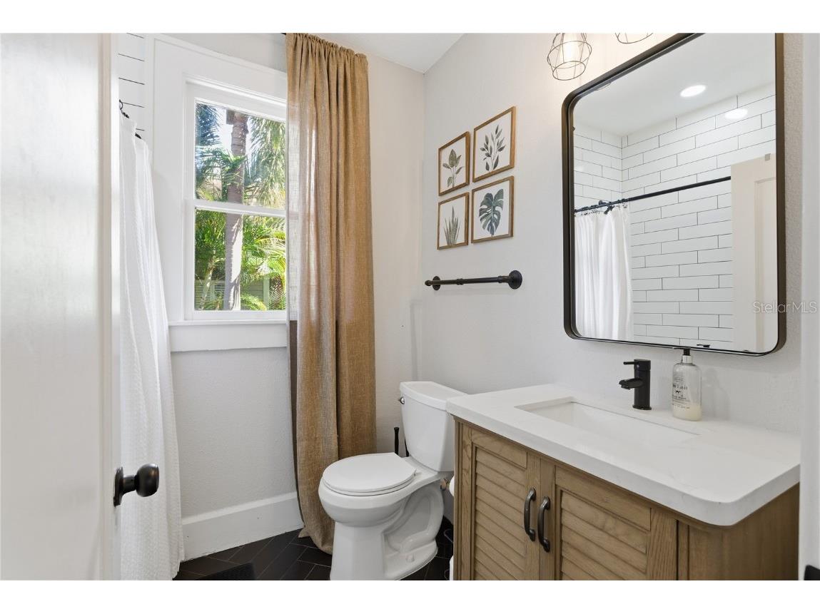 540 9th Avenue N Saint Petersburg FL 33701 TB8444652 image26