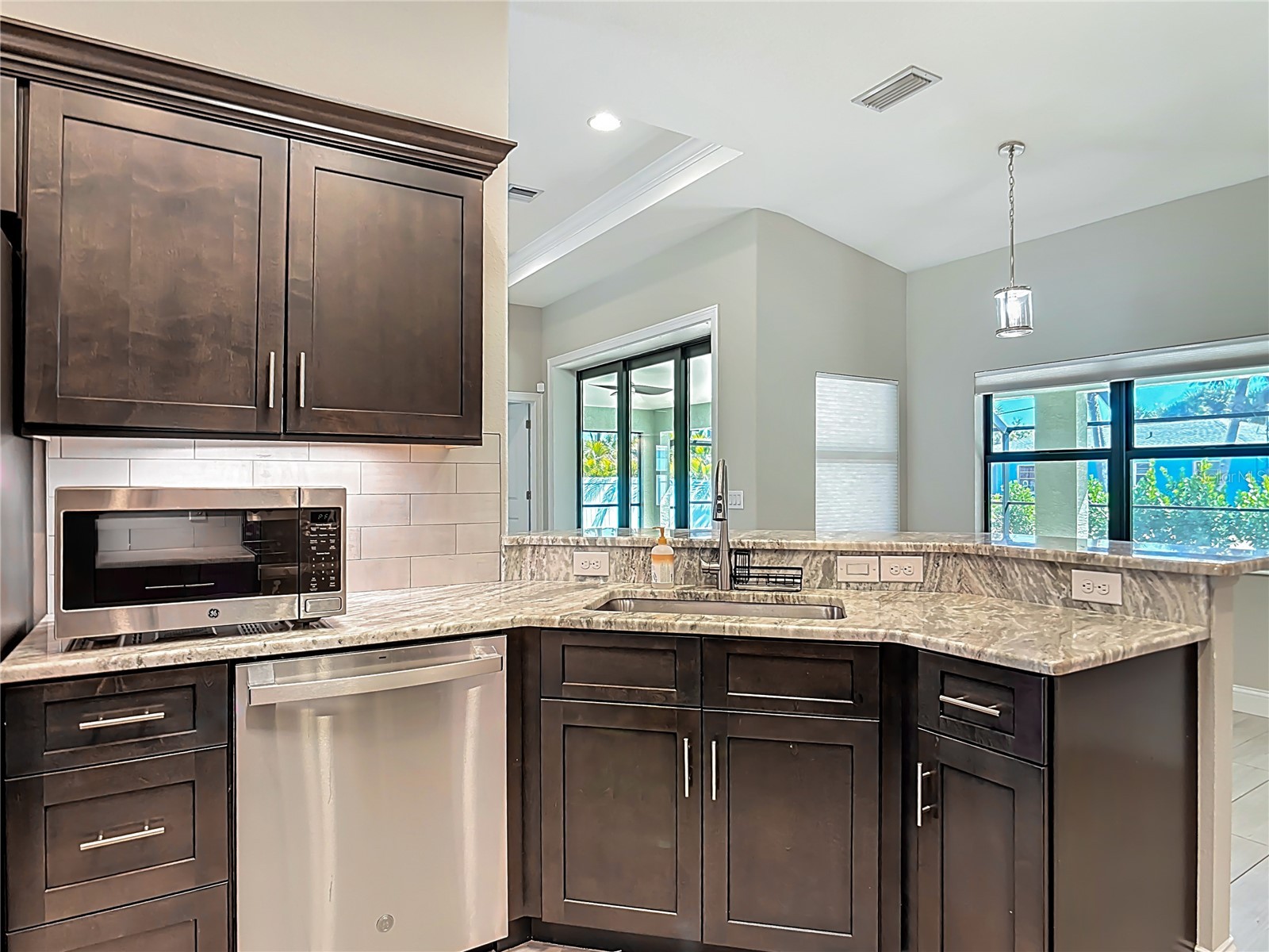 540 Alabama Avenue Englewood FL 34223 D6146239 image28