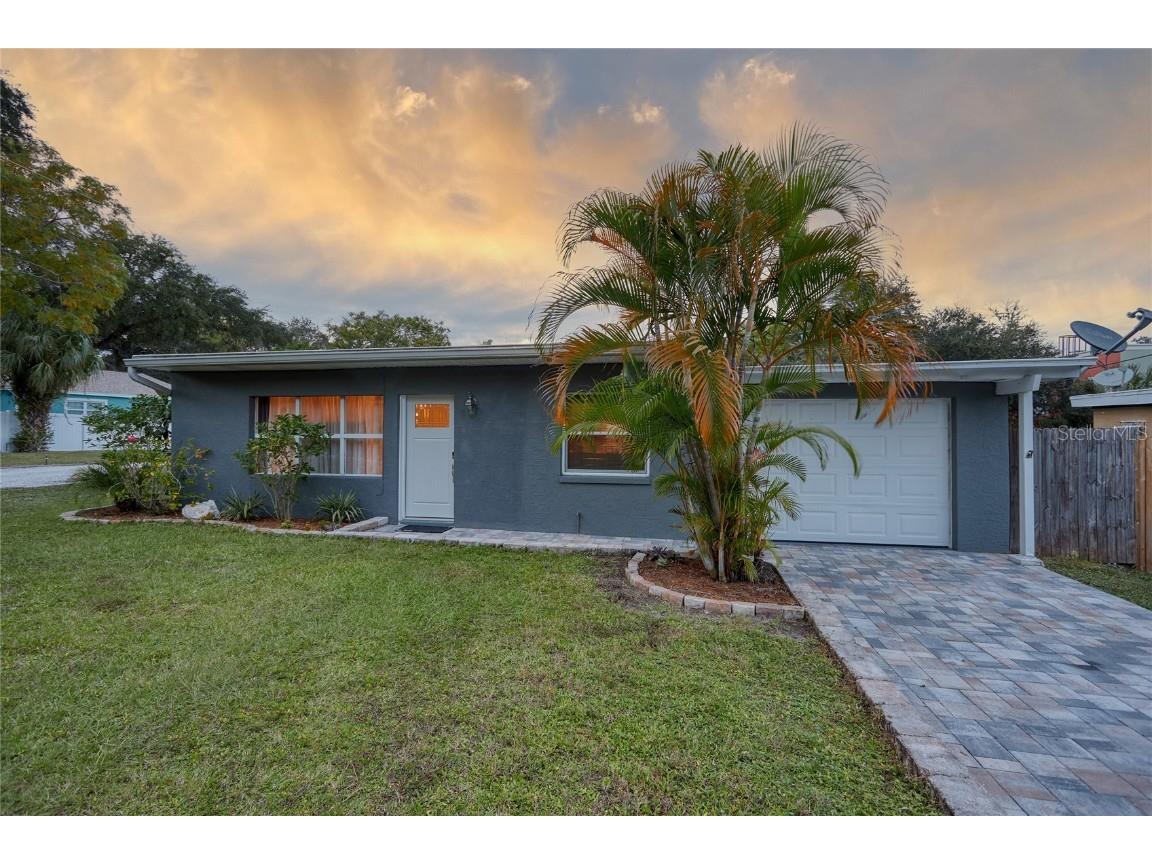 540 Bay Street Dunedin FL 34698 U8140661 image1