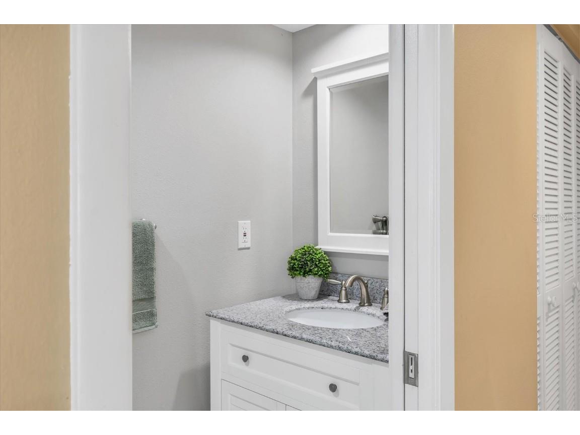 540 Beach Road #510 Sarasota FL 34242 - GULF OF MEXICO A4645315 image18