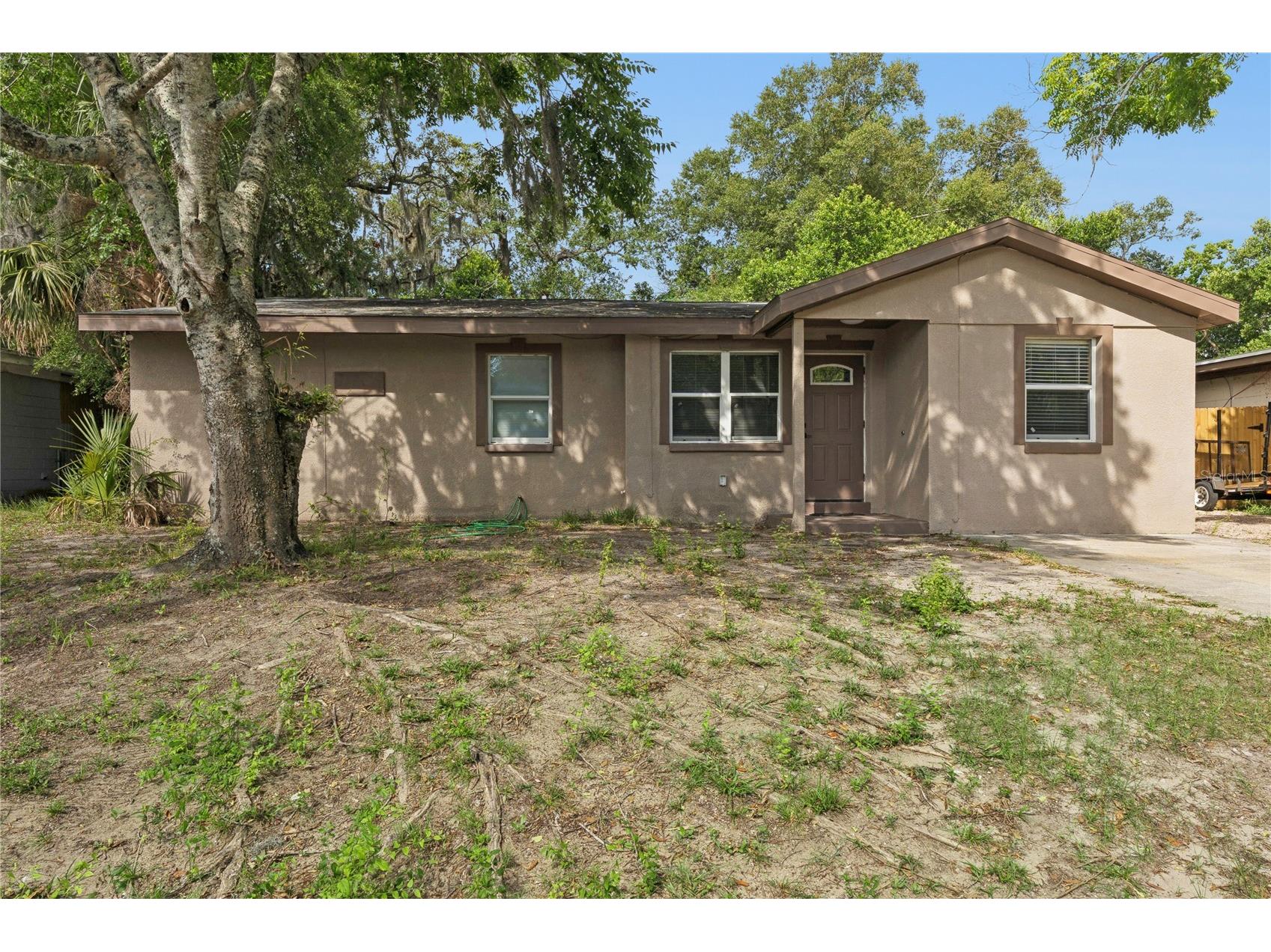540 Colfax Drive Daytona Beach FL 32114 V4949264 image1