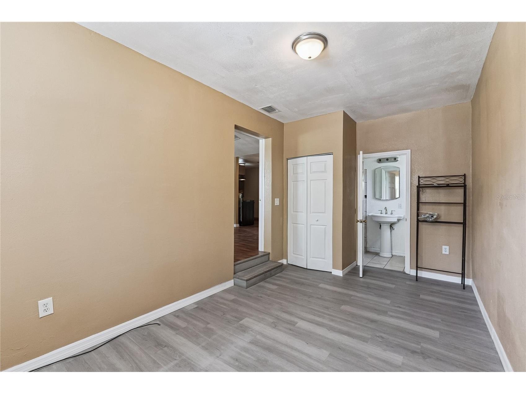 540 Colfax Drive Daytona Beach FL 32114 V4949264 image14