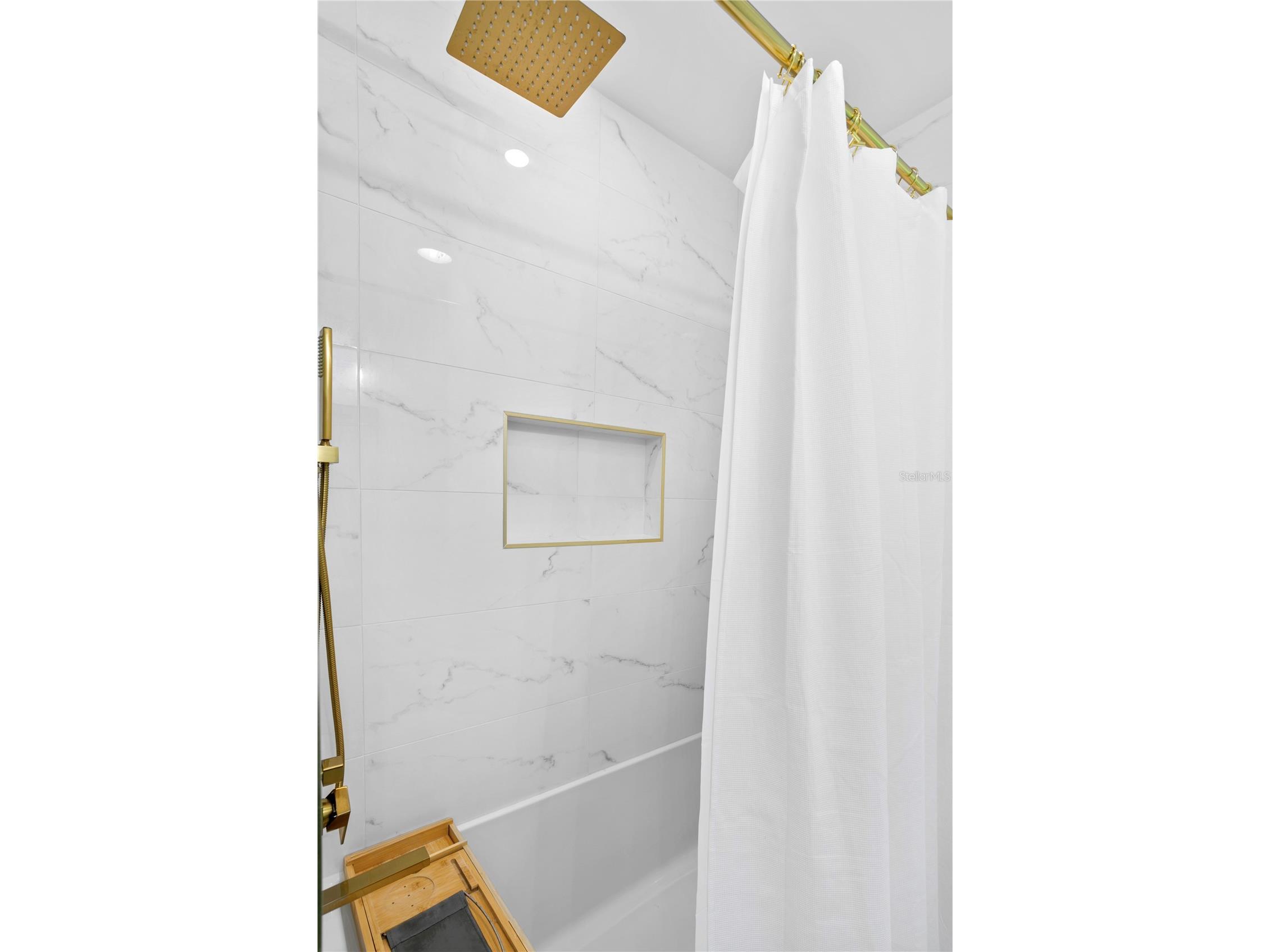 540 Dolphin Avenue SE Saint Petersburg FL 33705 - TAMPA BAY TB8428347 image32