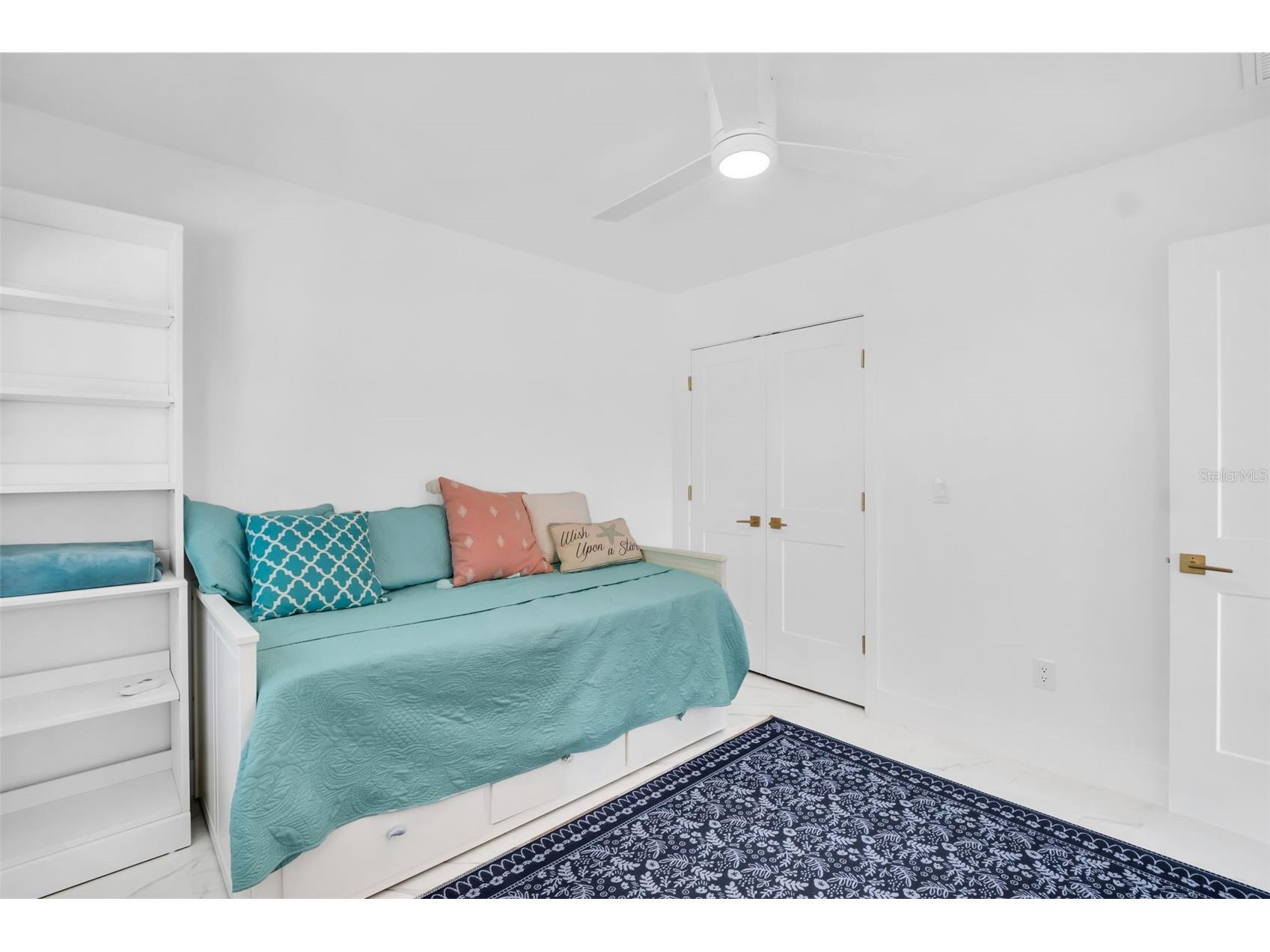 540 Dolphin Avenue SE Saint Petersburg FL 33705 - TAMPA BAY TB8428347 image38