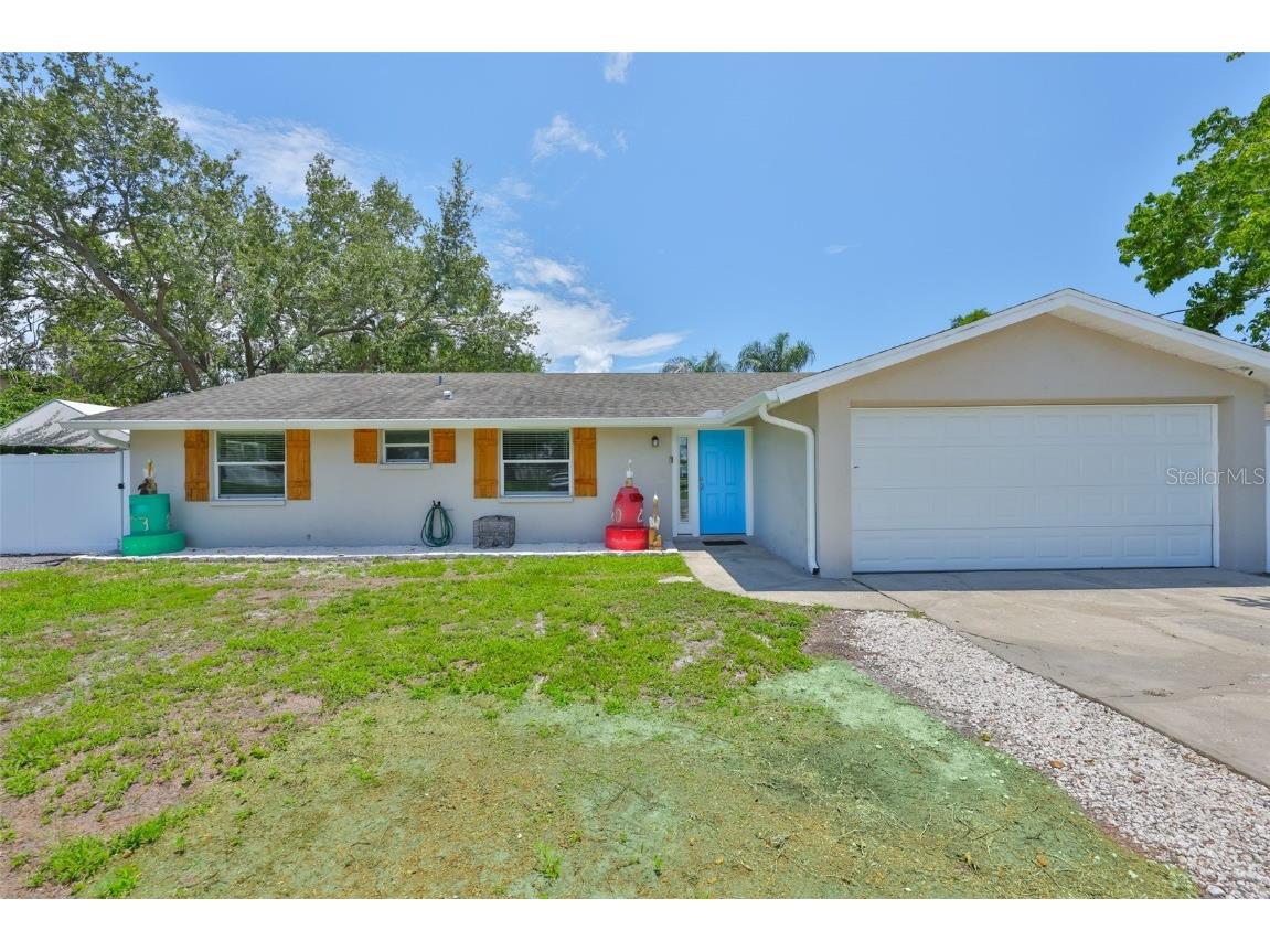 540 Firefly Lane Apollo Beach FL 33572 TB8395902 image1