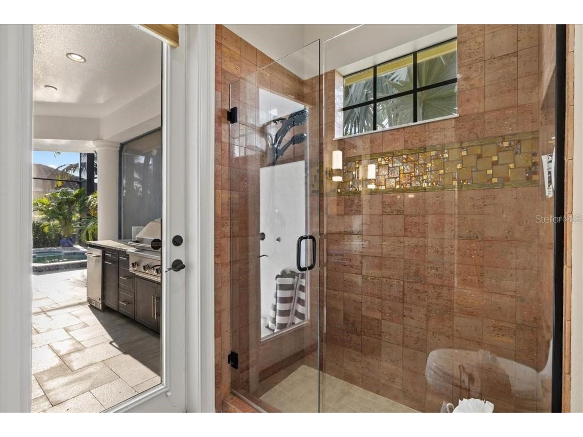 540 Fore Drive Bradenton FL 34208 A4667424 image38