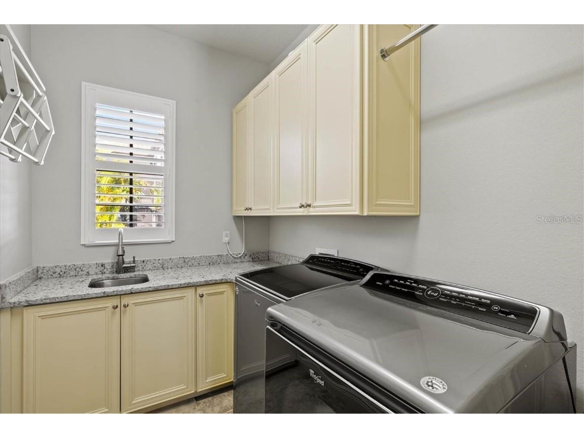 540 Fore Drive Bradenton FL 34208 A4667424 image39