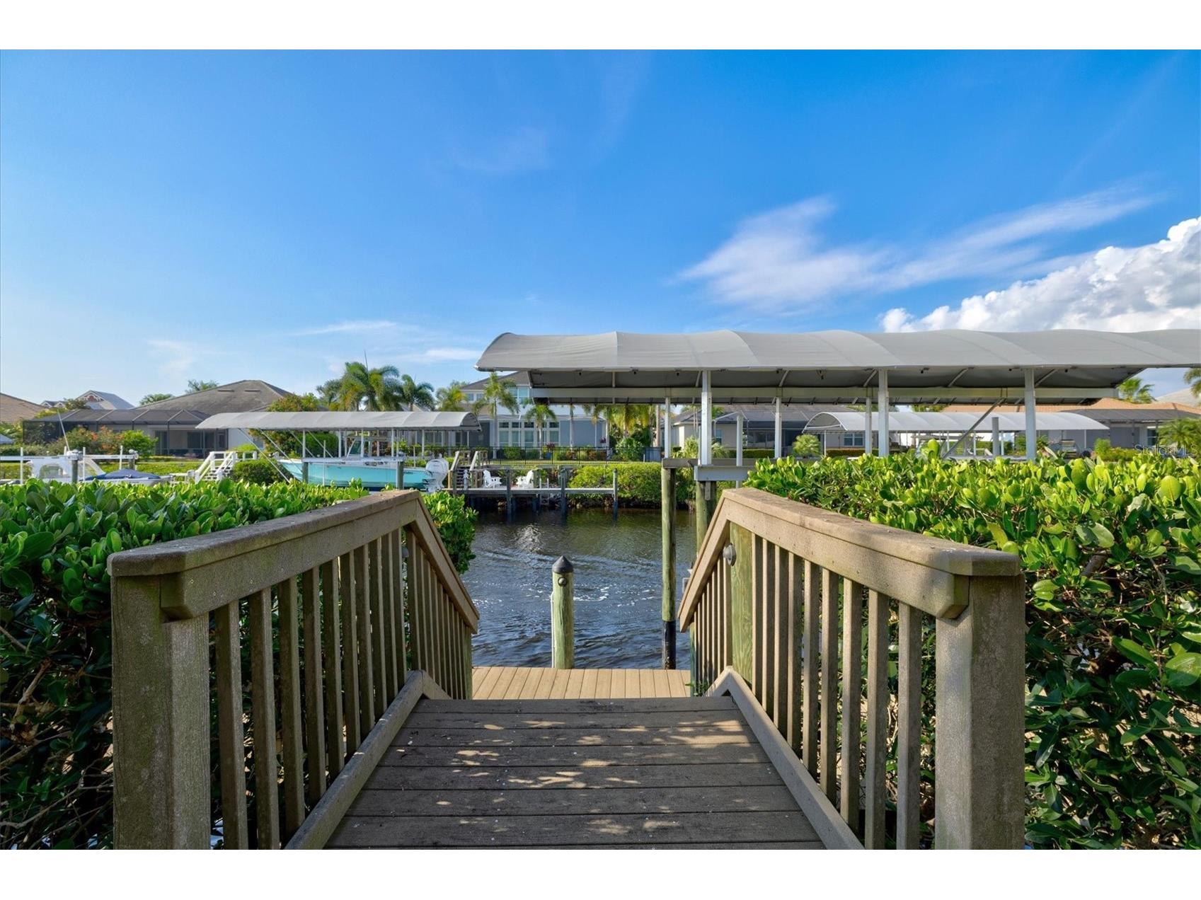 540 Fore Drive Bradenton FL 34208 A4674410 image2