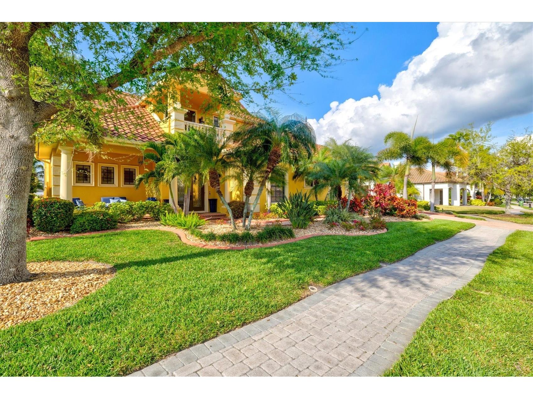 540 Fore Drive Bradenton FL 34208 A4674410 image8