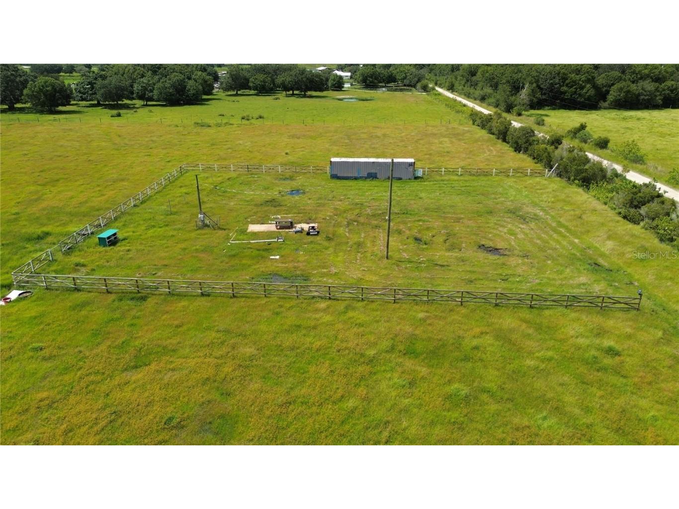 540 Graham Dairy Road Venus FL 33960 L4947949 image1