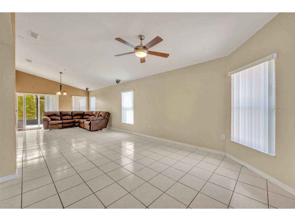 540 Grand Canal Drive Kissimmee FL 34759 G5087894 image11