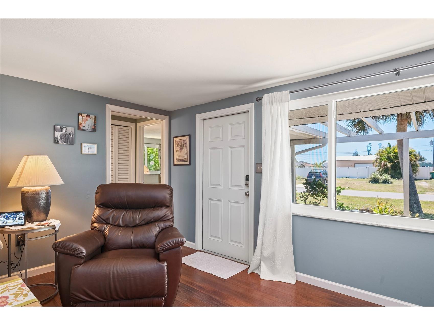 540 Grove Avenue NW Port Charlotte FL 33952 C7525314 image11