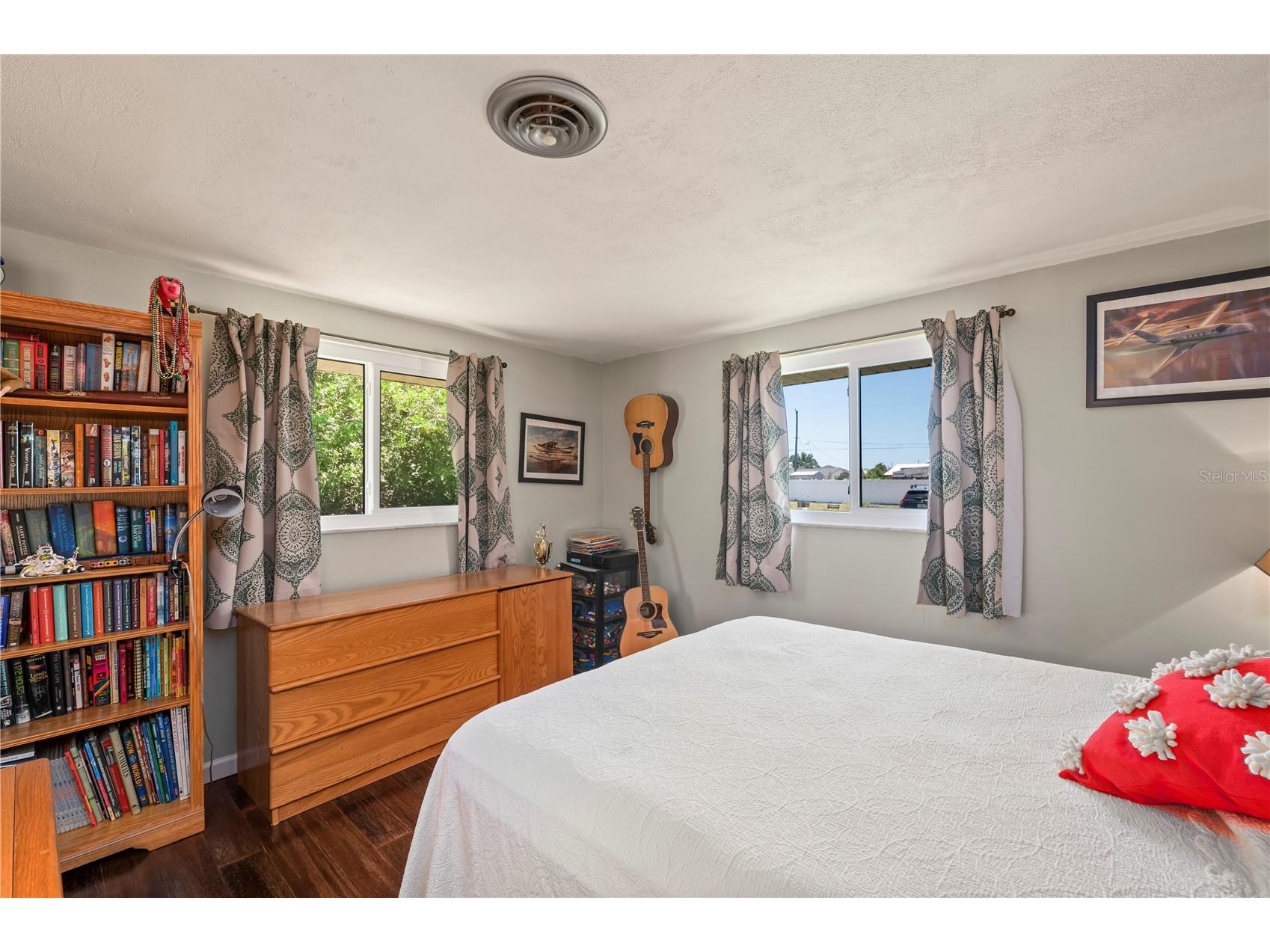 540 Grove Avenue NW Port Charlotte FL 33952 C7525314 image33