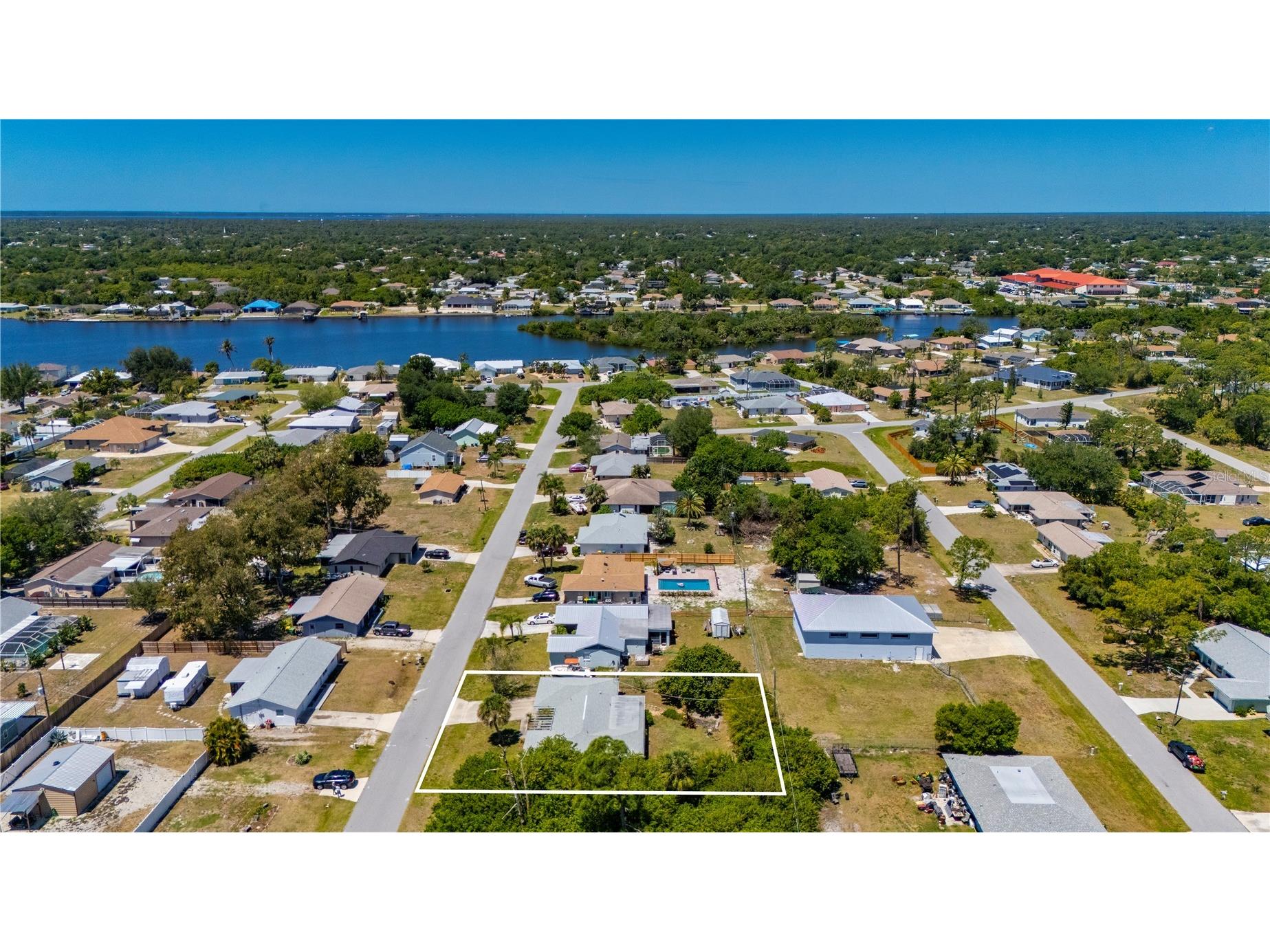 540 Grove Avenue NW Port Charlotte FL 33952 C7525314 image46