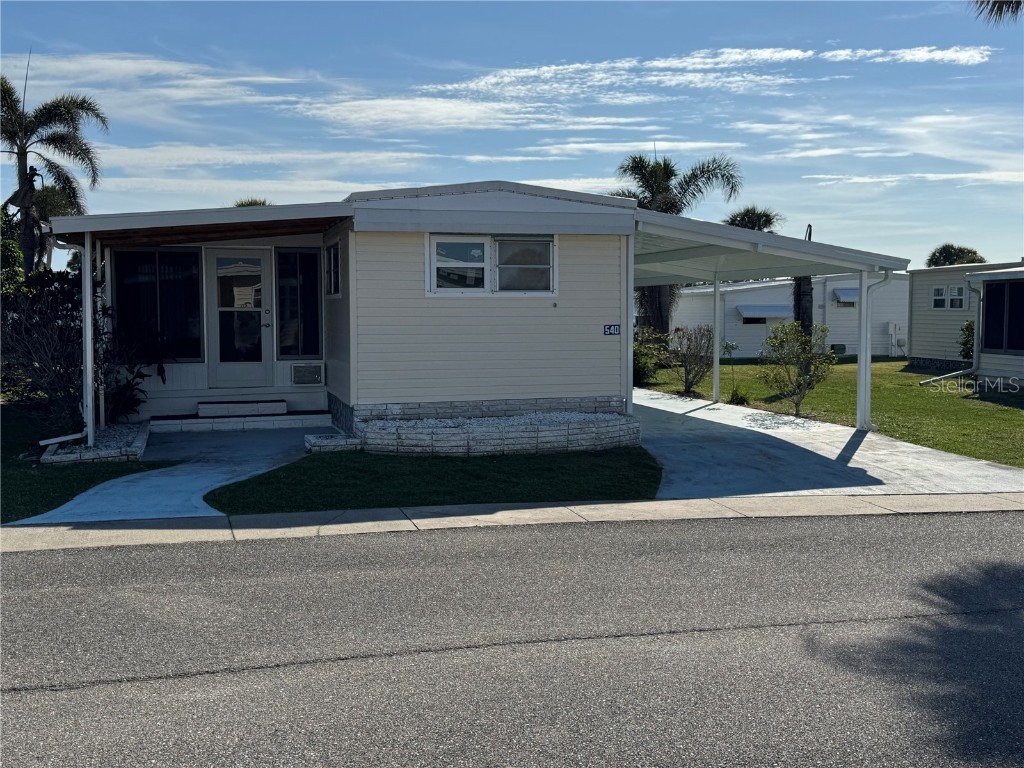 540 Iris Drive Venice FL 34293 N6136936 image1