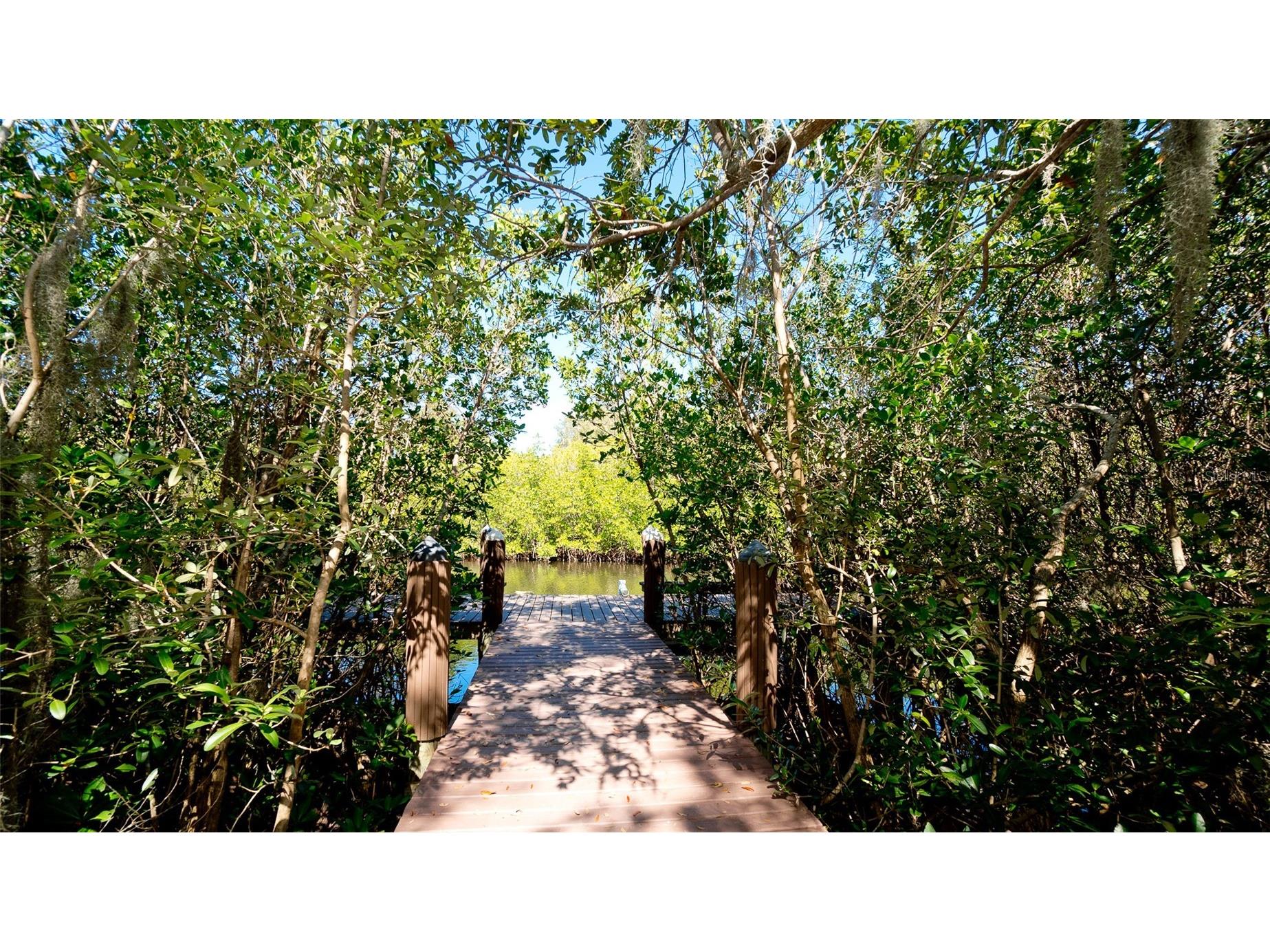 540 Mast Drive Bradenton FL 34208 TB8503211 image16