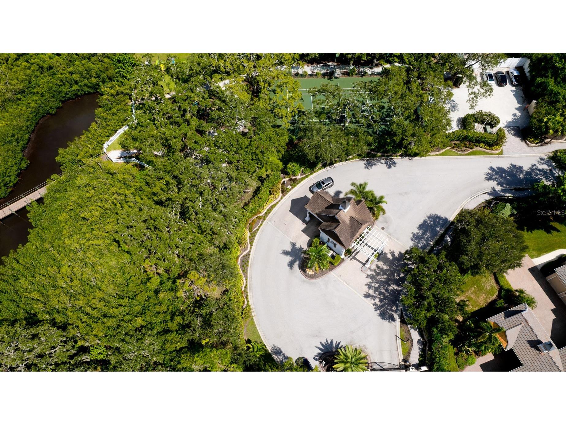 540 Mast Drive Bradenton FL 34208 TB8503211 image28