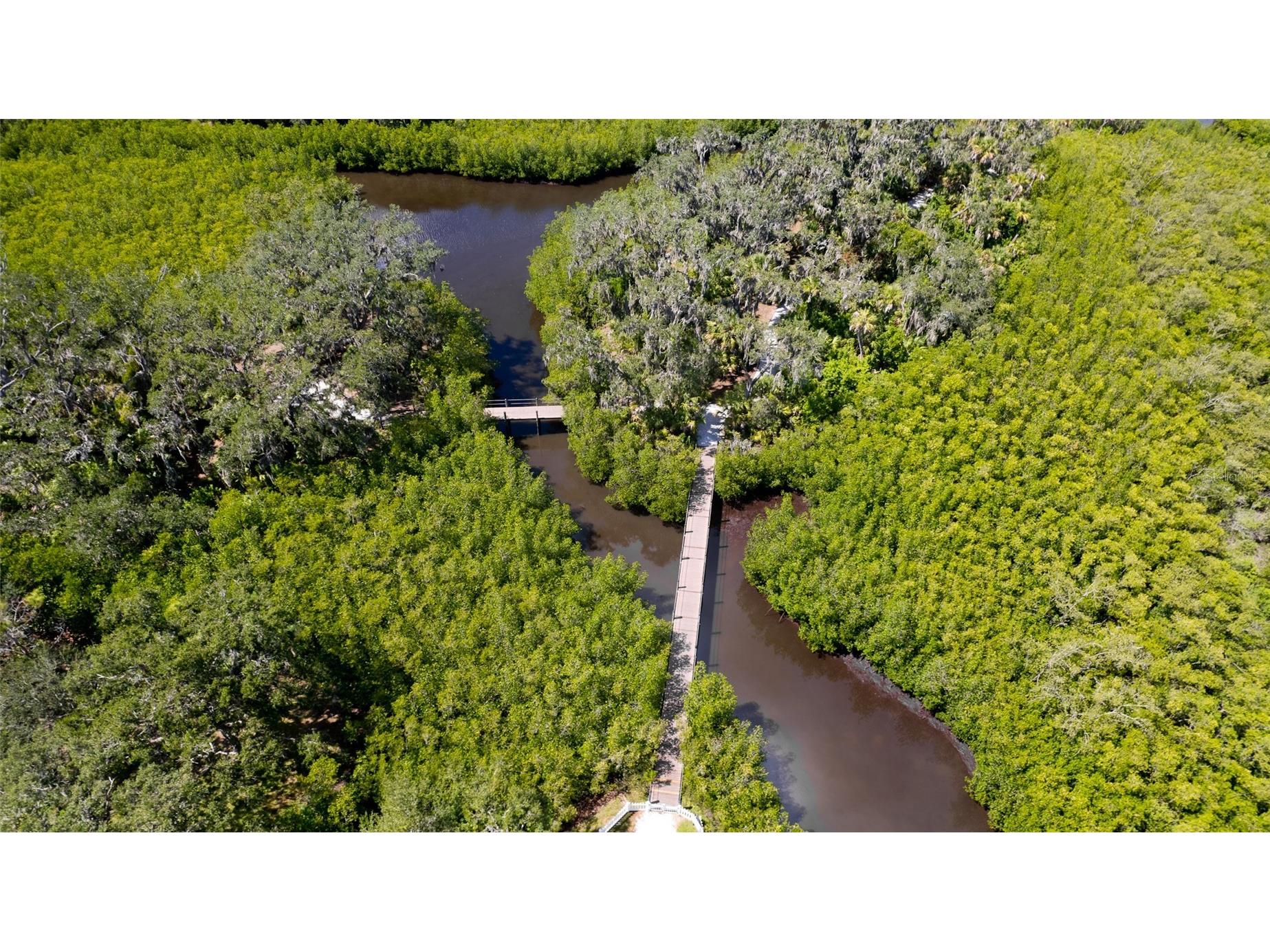 540 Mast Drive Bradenton FL 34208 TB8503211 image32