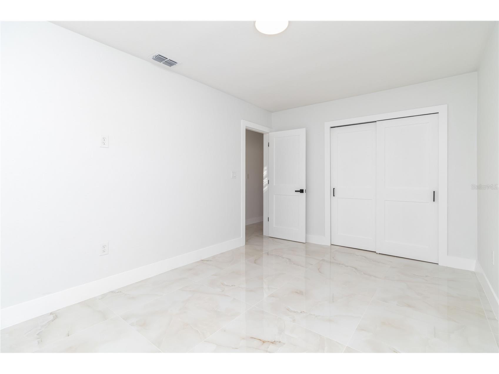540 Milwaukee Avenue Dunedin FL 34698 TB8473491 image15
