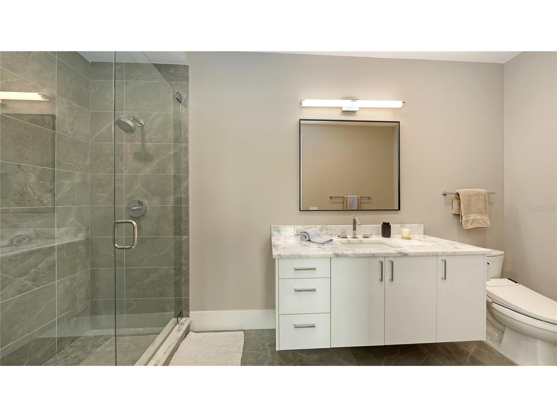 540 N Tamiami Trail #1004 Sarasota FL 34236 A4682907 image28