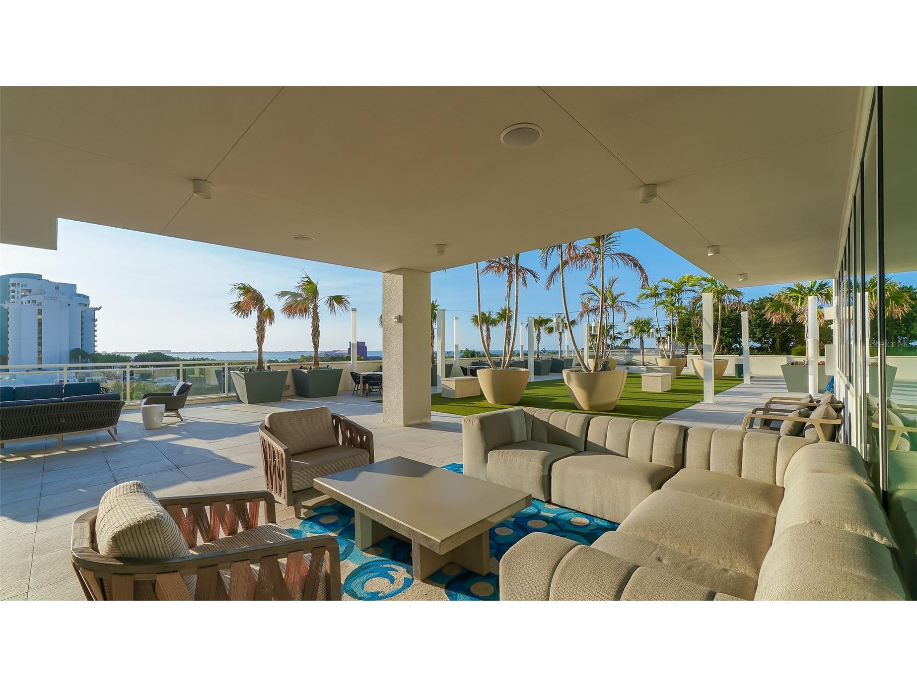 540 N Tamiami Trail #1004 Sarasota FL 34236 A4682907 image51