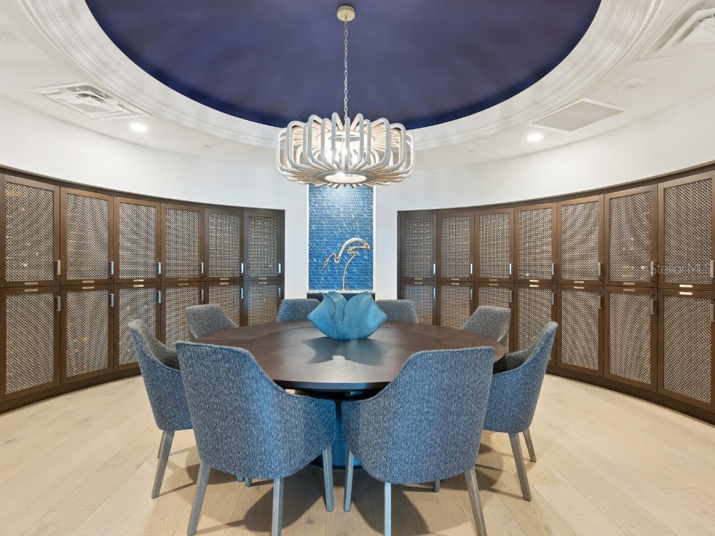 540 N Tamiami Trail #1201 Sarasota FL 34236 A4667550 image45